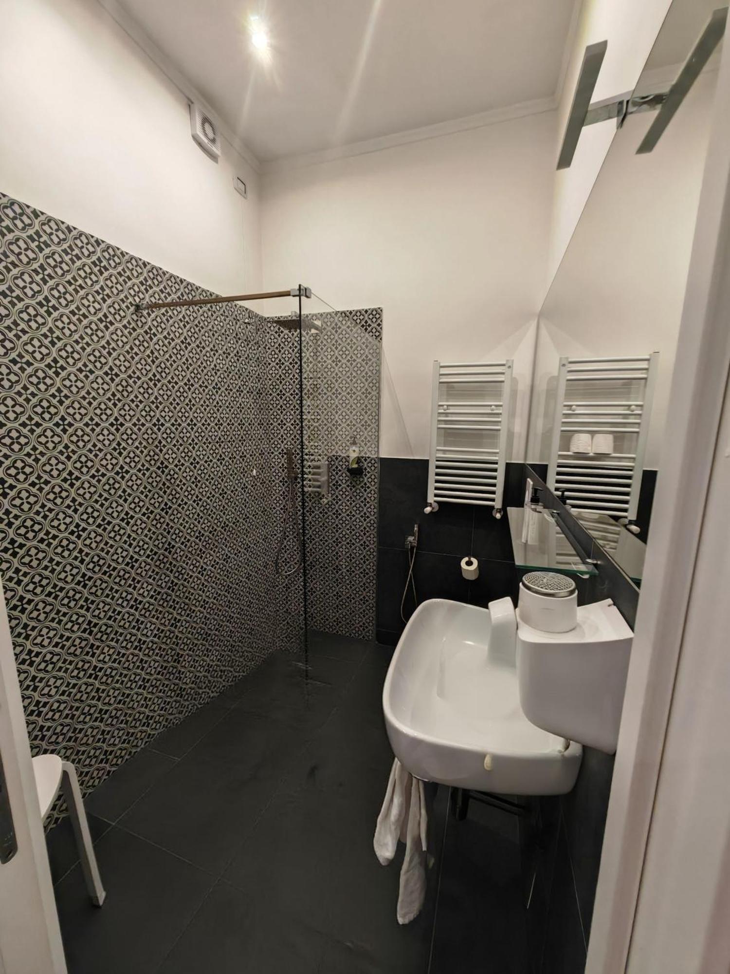 Art Street Hotel Nápoly Kültér fotó